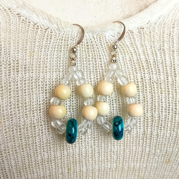 Piece #111 "Hear the Sea" Teal Handmade Sea Shell, Wood & Glass Jewelry Set - Picture 4 of 5